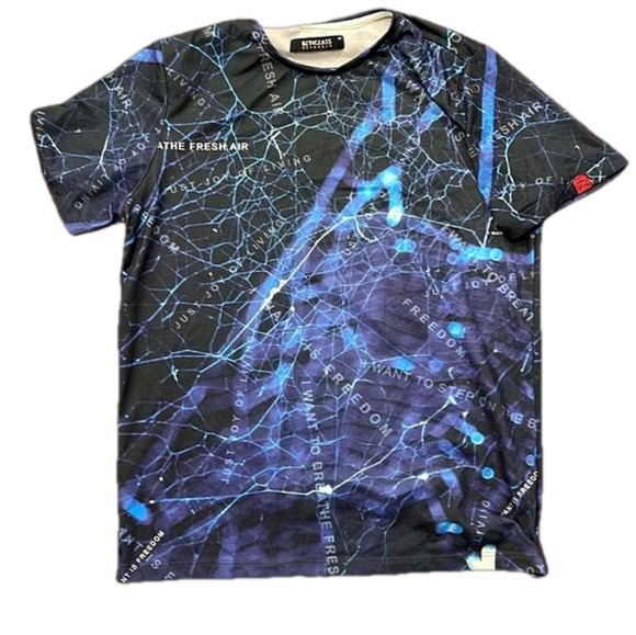 BLINCLASS S graphic tee Brazil - Picture 1 of 6